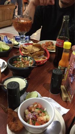Mariscos Javics